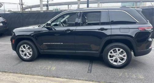 2023 jeep grand cherokee