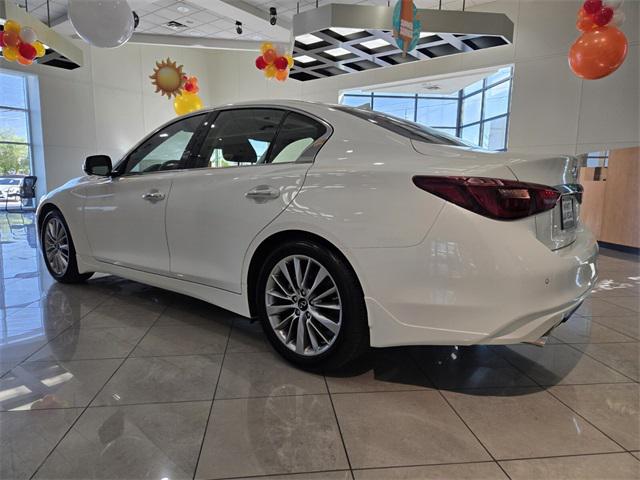 2024 infiniti q50 luxe