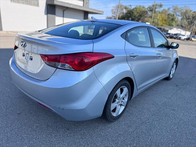 2013 hyundai elantra limited
