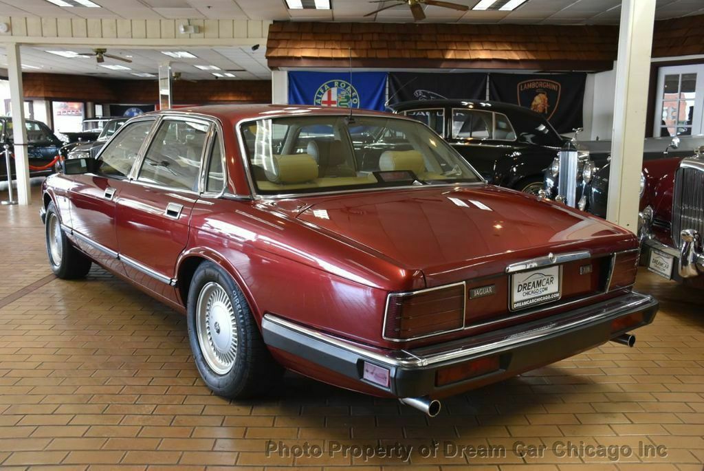 1993 jaguar xj6 sedan ... very low miles ... excellent condition ... beautiful
