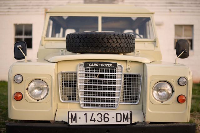 1979 land rover 88 santana