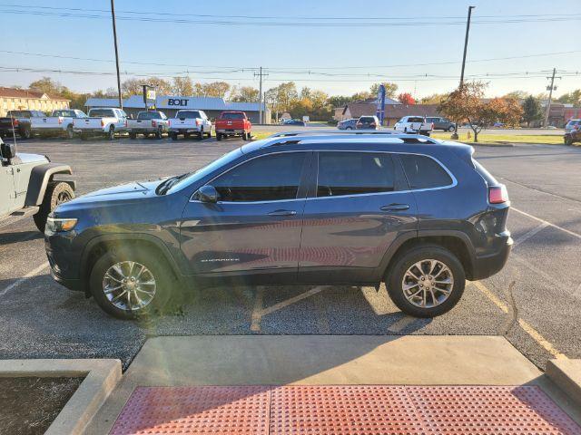 2019 jeep cherokee latitude plus