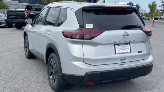 new 2025 nissan rogue sv fwd