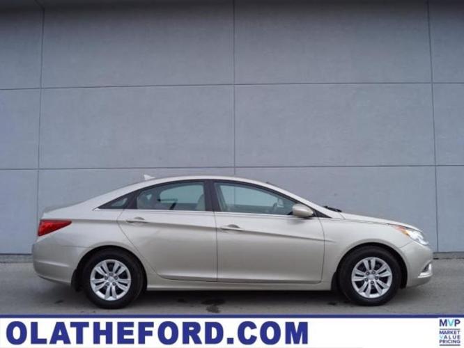 2011 hyundai sonata gls gls 4dr sedan 6m for sale in olathe, kansas