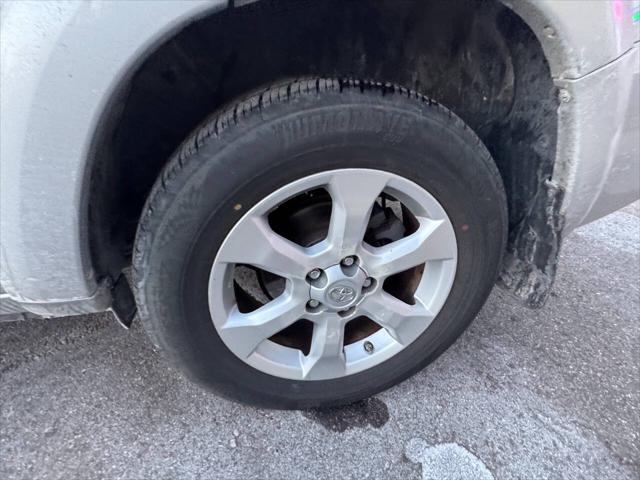 2010 toyota rav4 limited