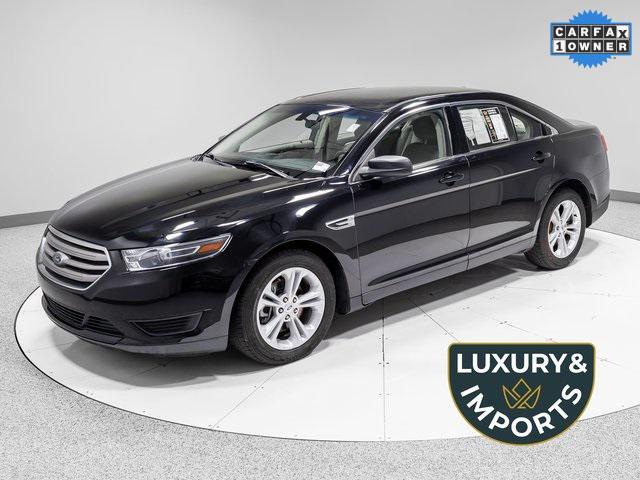 2017 ford taurus se