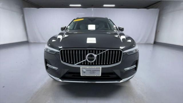 2022 volvo xc60 b5 inscription