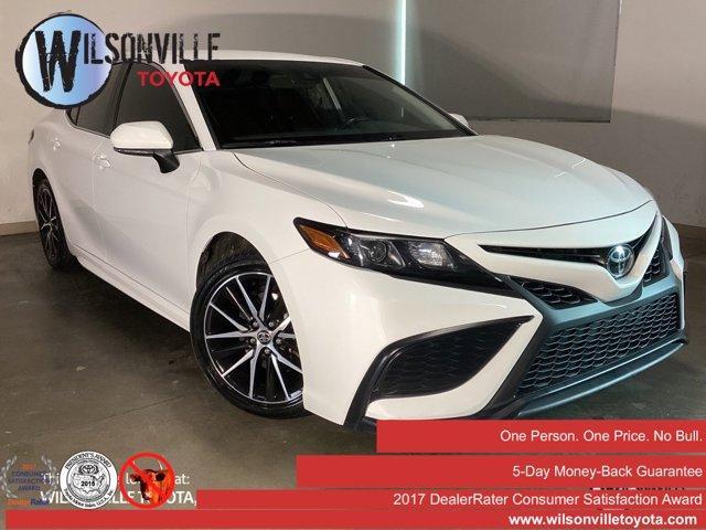 2022 toyota camry se