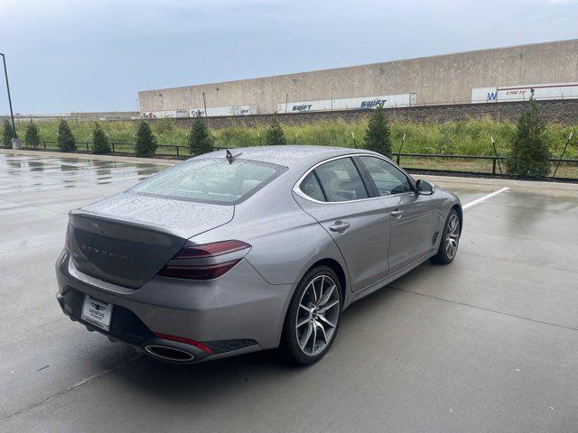 2024 genesis g70 2.5t rwd
