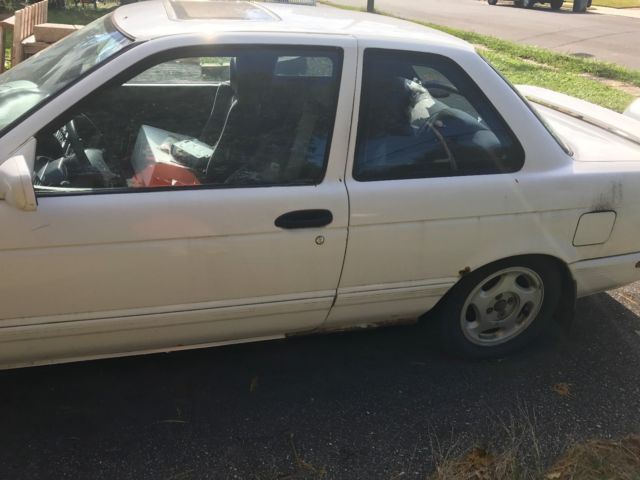 b13 se-r 1991 nissan sentra runs great sr20de strong and reliable good mpg 5spd