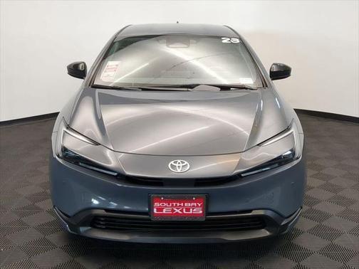 2023 toyota prius