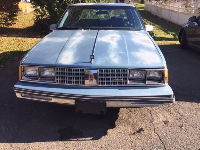 1985 oldsmobile 98 regency brougham 4 door sedan - 2 owners