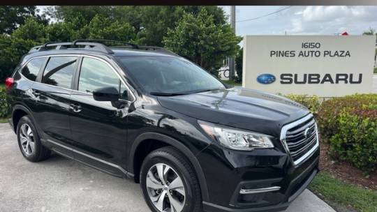 2020 subaru ascent premium 8-passenger