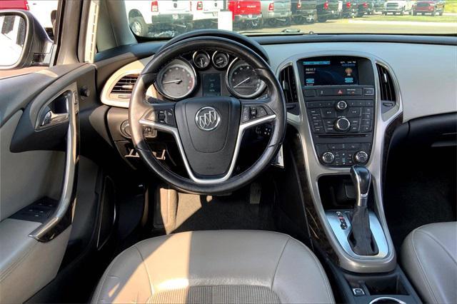 2016 buick verano base