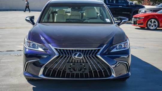 2022 Lexus ES