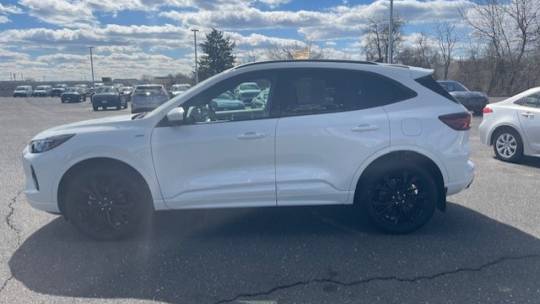 2023 ford escape st-line elite