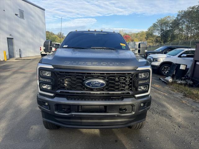 2023 ford f-350 lariat