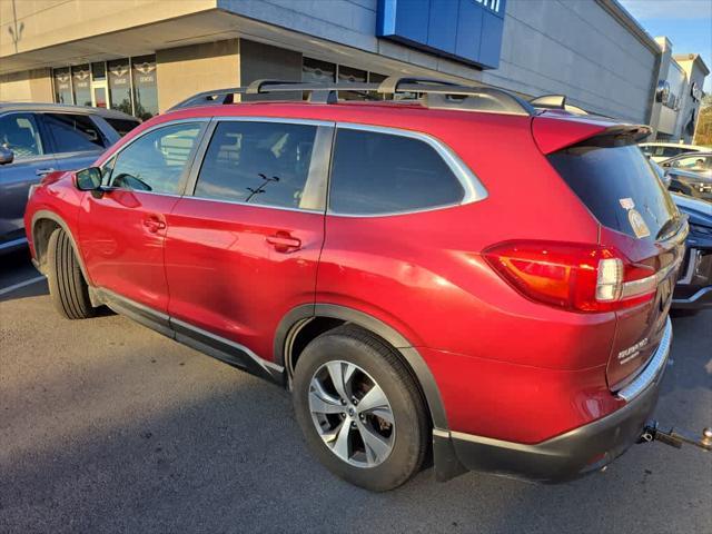 2019 subaru ascent premium 8-passenger
