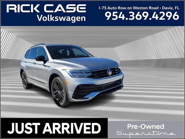 2022 volkswagen tiguan 2.0t se r-line black
