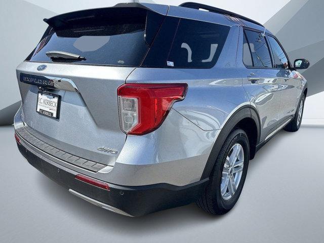 2021 ford explorer xlt