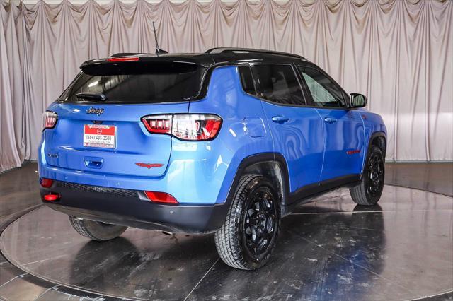 2023 jeep compass trailhawk