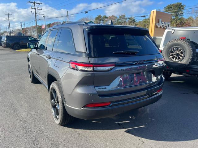2024 jeep grand cherokee altitude