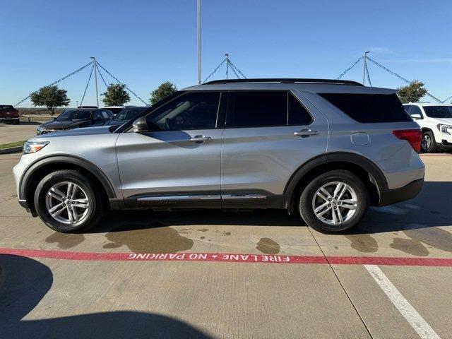 2021 ford explorer xlt