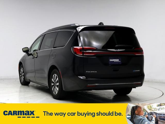 2021 chrysler pacifica hybrid touring l