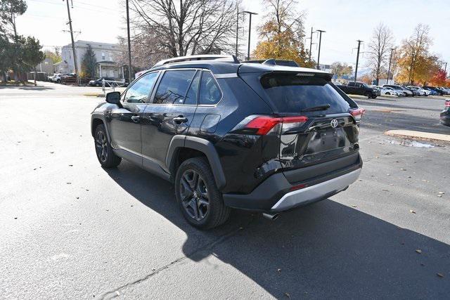 2022 toyota rav4 adventure
