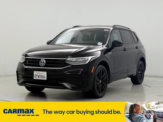 2022 volkswagen tiguan se r-line black