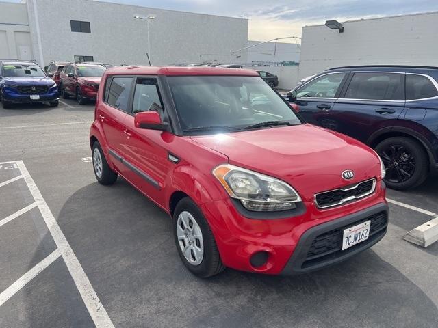 2013 kia soul base