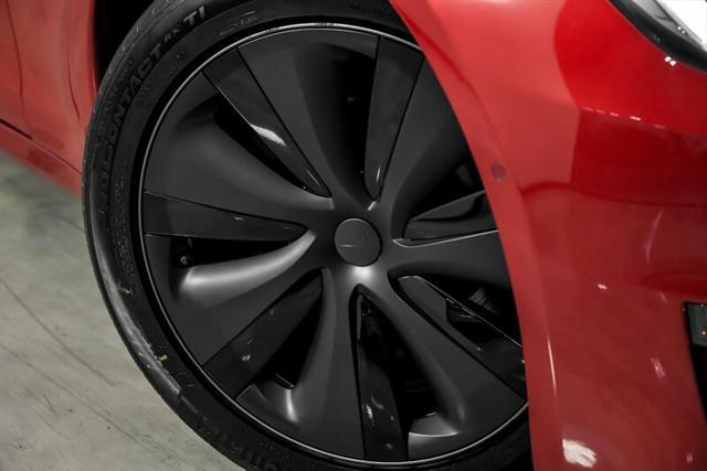 2021 tesla model s plaid