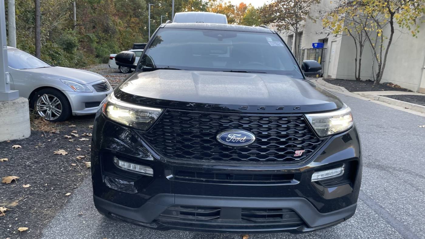 2023 ford explorer st