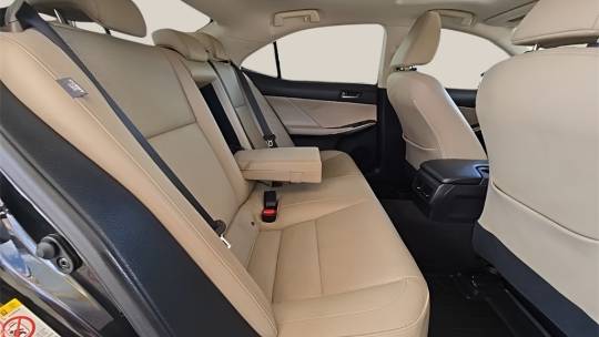 2018 Lexus IS