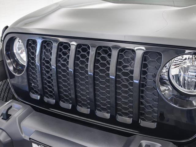 2021 jeep gladiator sport