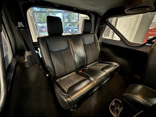 2013 jeep wrangler freedom edition