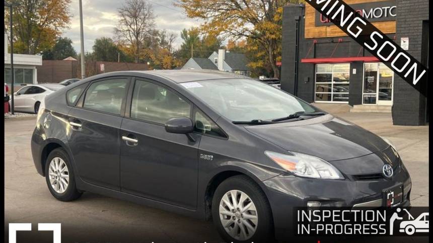 2013 toyota prius plug-in hybrid advanced