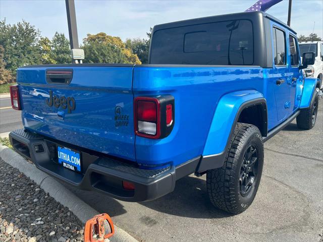 2022 jeep gladiator sport