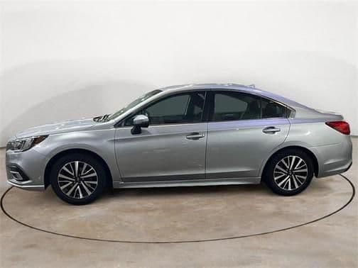 2018 subaru legacy in chicago, illinois