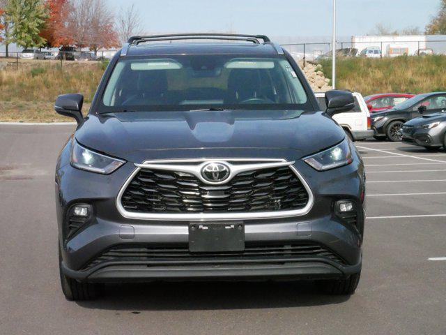 2021 toyota highlander xle