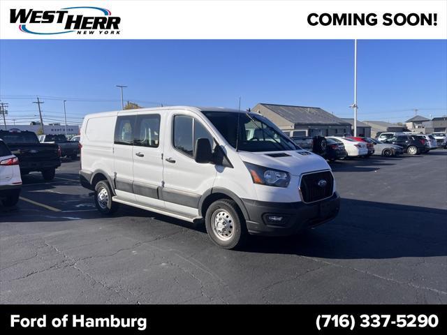 2023 ford transit-150 base