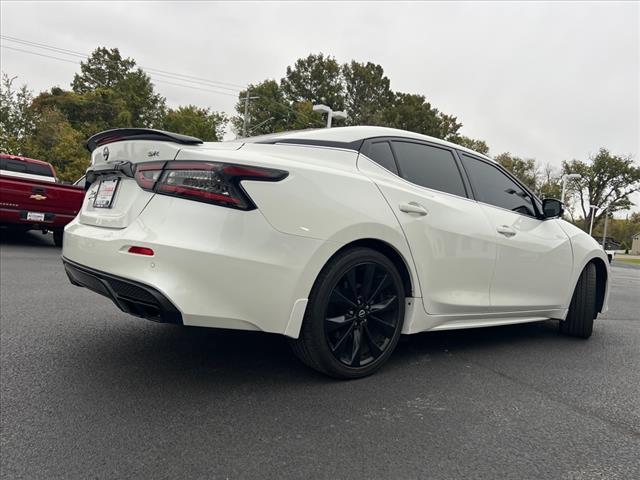 2023 nissan maxima sr