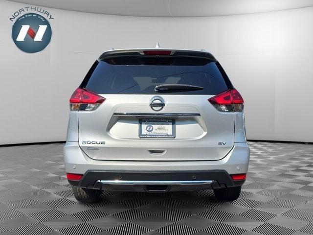 2019 nissan rogue sv