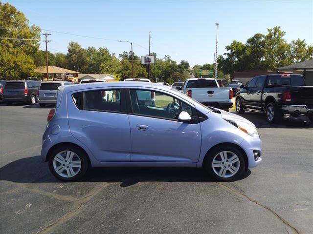 2015 chevrolet spark 1lt