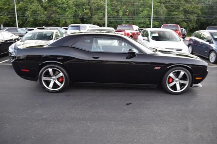 2013 dodge challenger srt8 392 srt8 392 2dr coupe for sale in narragansett, rhode island