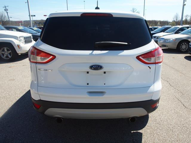 2013 ford escape se