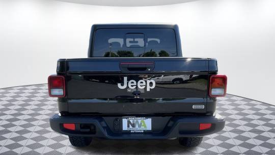2023 Jeep Gladiator