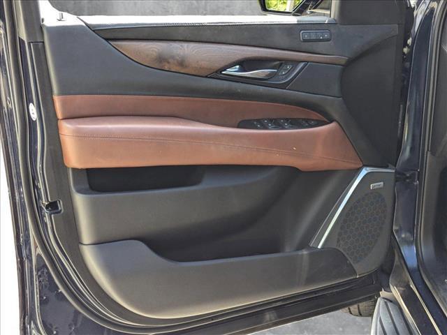 2019 cadillac escalade luxury