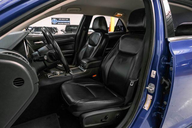 2019 chrysler 300 touring