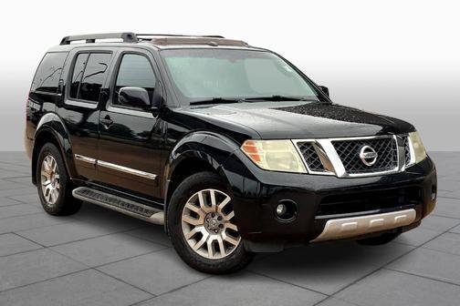 2010 nissan pathfinder in co bluffs, iowa